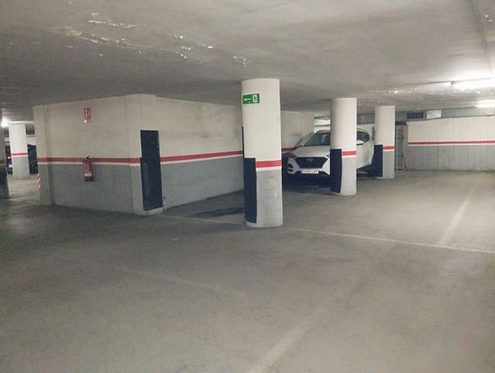 Foto 2 de Garatge en lloguer a calle De Violant D'hongria Reina D'aragó de 26 m²