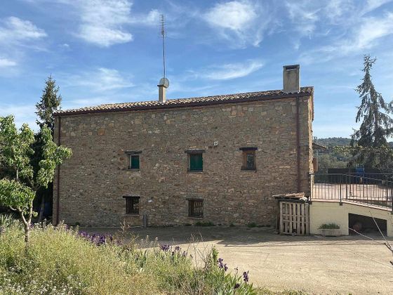 Foto 1 de Casa rural en venda a Vilanova de Meià de 6 habitacions amb terrassa i jardí