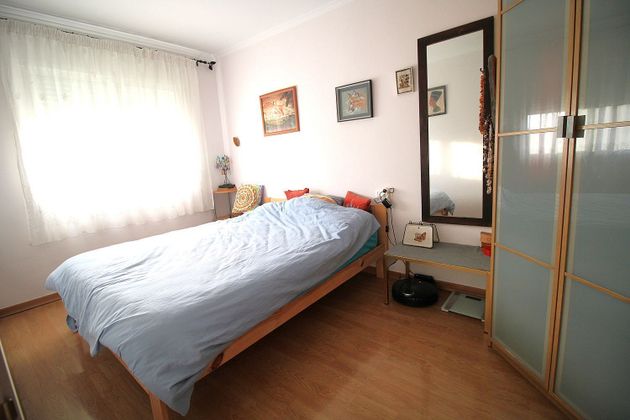 Foto 1 de Pis en venda a Mont Ferrant - Sant Joan de 3 habitacions amb balcó i calefacció