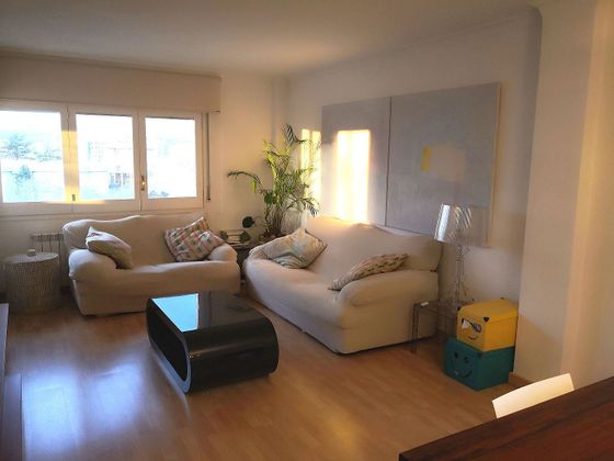 Foto 2 de Ático en venta en Eixample Nord – La Devesa de 3 habitaciones con terraza y balcón