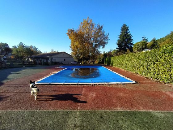 Foto 1 de Xalet en venda a Castellcir de 6 habitacions amb terrassa i piscina