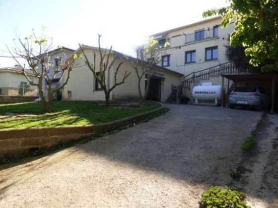 Foto 2 de Chalet en venta en Castellcir de 6 habitaciones con terraza y garaje
