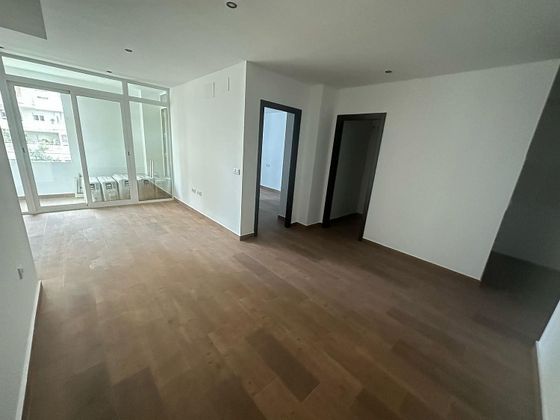 Foto 2 de Venta de piso en Perchel Sur - Plaza de Toros Vieja de 1 habitación con terraza y aire acondicionado