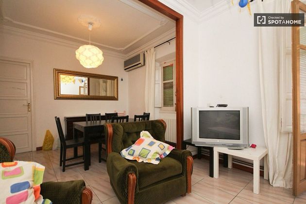 Foto 1 de Pis en lloguer a Centro - Sagrario de 3 habitacions amb mobles i balcó