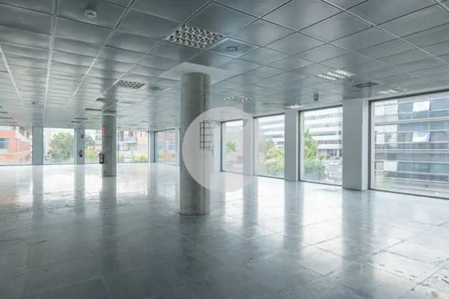 Foto 2 de Alquiler de oficina en Simancas de 447 m²