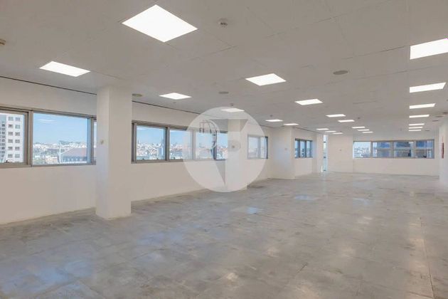 Foto 2 de Oficina en alquiler en Atocha de 340 m²
