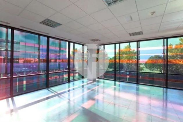 Foto 1 de Alquiler de oficina en Montserrat - Parque Empresarial de 1562 m²