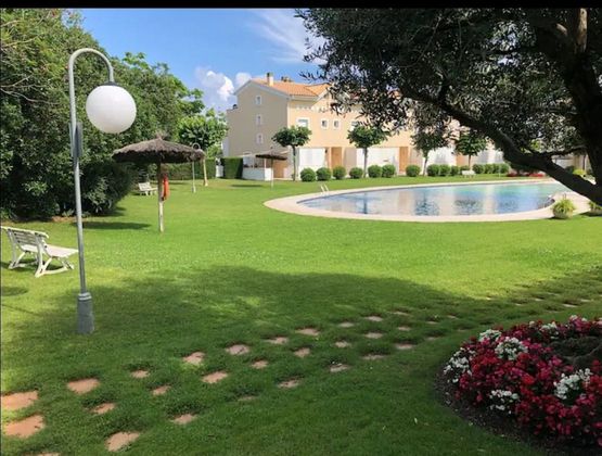 Foto 2 de Pis en lloguer a S'Agaró de 2 habitacions amb terrassa i piscina