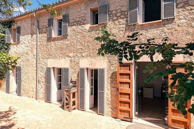 Foto 2 de Chalet en venta en Establiments - Son Espanyol - Son Sardina de 6 habitaciones con terraza y piscina