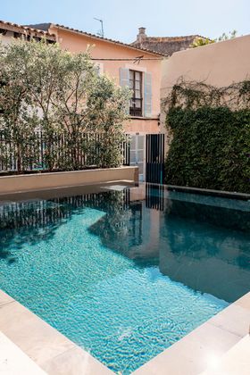 Foto 2 de Xalet en venda a calle De Josep Villalonga de 5 habitacions amb terrassa i piscina