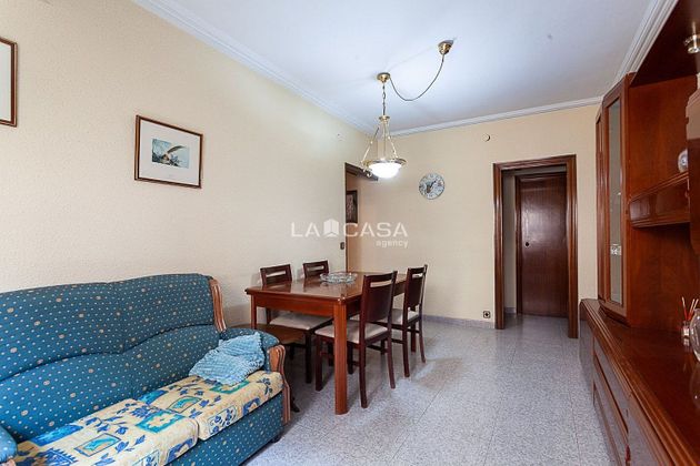 Foto 2 de Pis en venda a La Torrassa de 3 habitacions i 73 m²