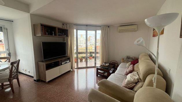 Foto 1 de Pis en venda a Arxiduc - Bons Aires de 3 habitacions amb balcó i aire acondicionat