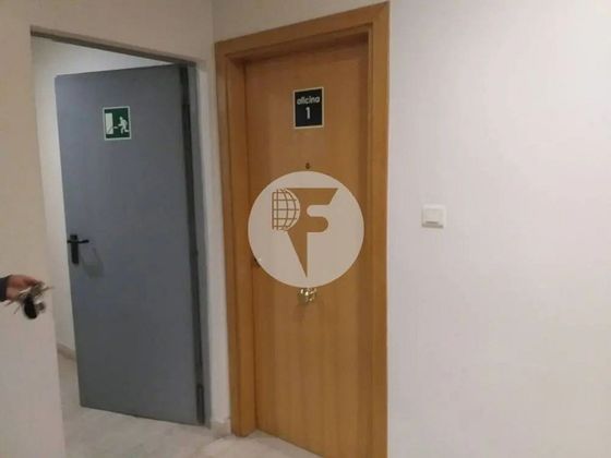 Foto 1 de Oficina en venda a Can Borrell - La Plana de Lledó amb ascensor
