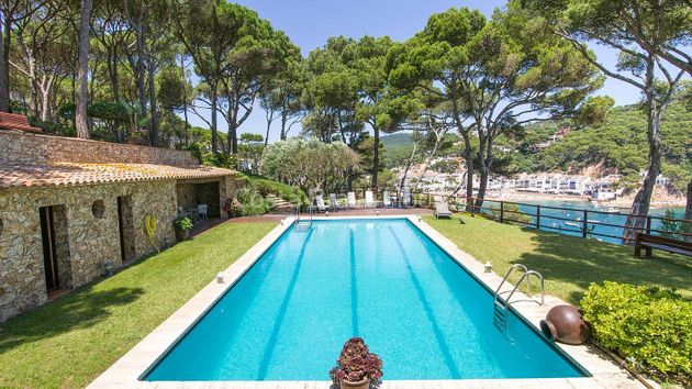 Foto 1 de Xalet en venda a Llafranc - Tamariu de 5 habitacions amb terrassa i piscina