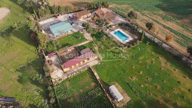 Foto 2 de Casa rural en venta en Forallac de 6 habitaciones con terraza y piscina