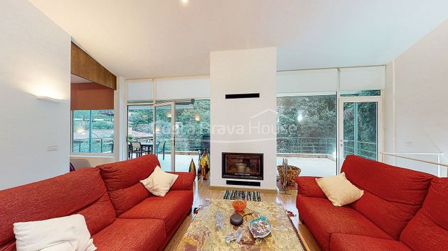 Foto 2 de Chalet en venta en Sa Riera - Sa Fontansa de 3 habitaciones con terraza y jardín