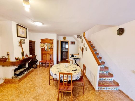 Foto 1 de Casa adossada en venda a Ardiaca - La Llosa de 3 habitacions amb terrassa i garatge
