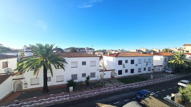 Foto 1 de Casa en venta en Regueral - Prat d'en Forés de 3 habitaciones con terraza y piscina
