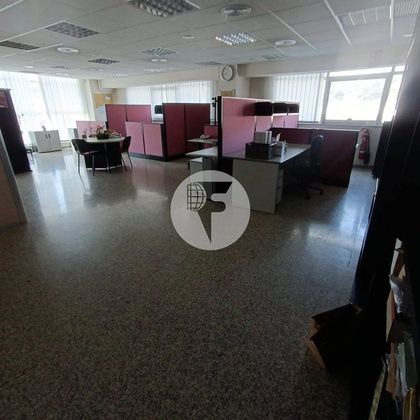 Foto 2 de Oficina en venda a Centre - Joan Prim de 151 m²