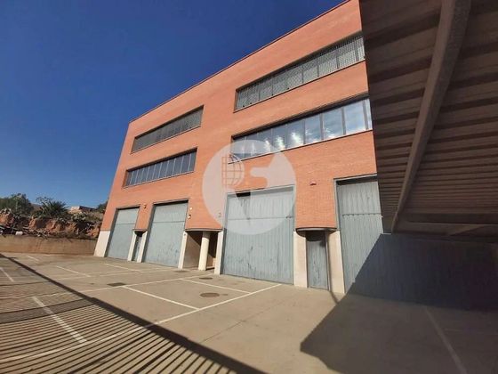 Foto 1 de Nave en alquiler en Centre - Cornellà de Llobregat de 1761 m²