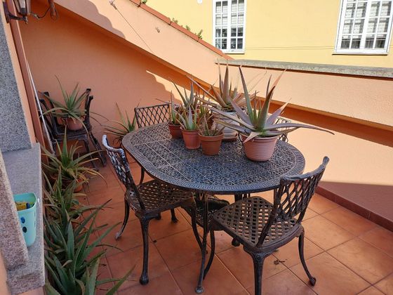 Foto 1 de Casa en venda a Marín de 5 habitacions amb terrassa i balcó