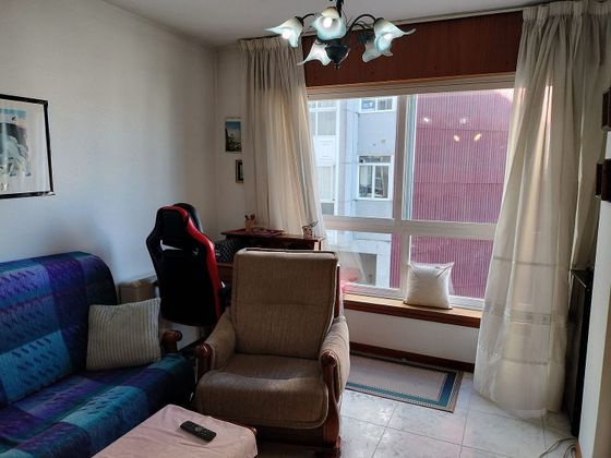 Foto 2 de Piso en venta en Ponteareas de 4 habitaciones con garaje y calefacción