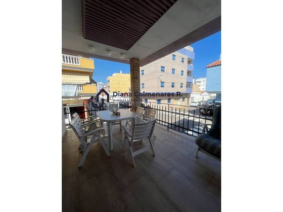 Foto 1 de Casa en venda a Moncófar playa de 4 habitacions amb terrassa