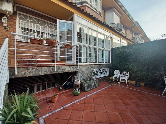 Foto 1 de Casa adossada en venda a Restón I - Restón II de 5 habitacions amb terrassa i garatge