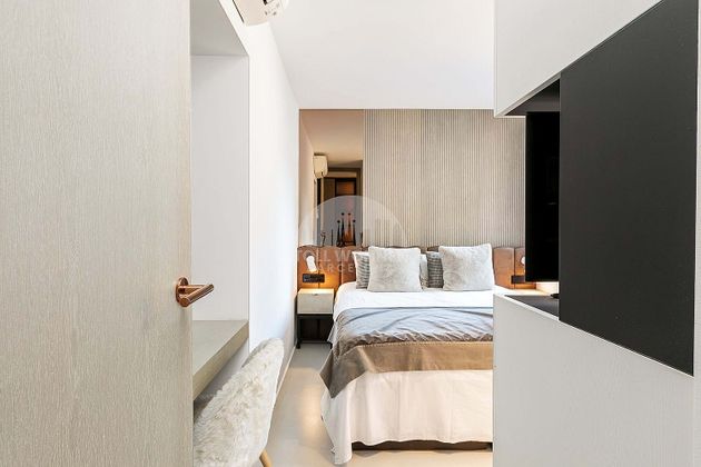 Foto 2 de Pis en venda a La Barceloneta de 2 habitacions amb terrassa i balcó