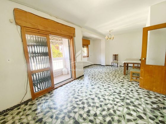 Foto 1 de Venta de piso en Centro - Almería de 2 habitaciones con terraza y aire acondicionado