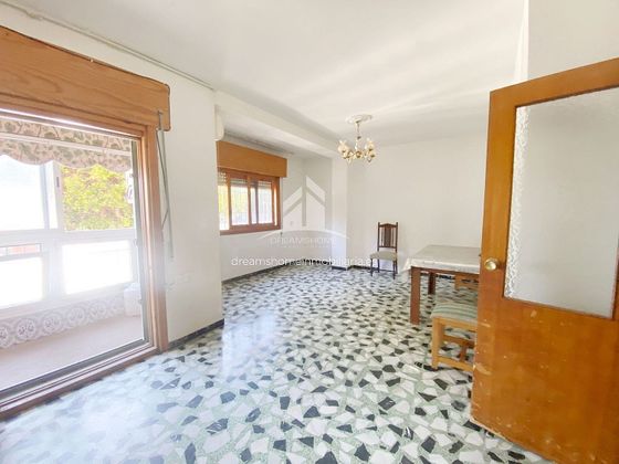 Foto 2 de Pis en venda a Centro - Almería de 2 habitacions amb terrassa i aire acondicionat