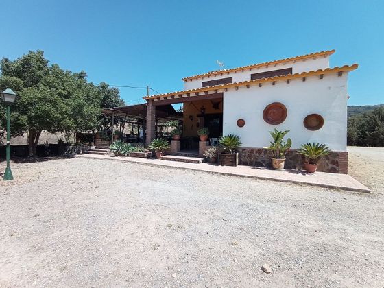 Foto 1 de Casa rural en venda a Alegría de la Huerta- Jardín de Málaga de 4 habitacions amb jardí