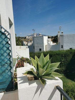 Foto 1 de Venta de casa adosada en El Padrón - El Velerín - Voladilla de 5 habitaciones con terraza y piscina