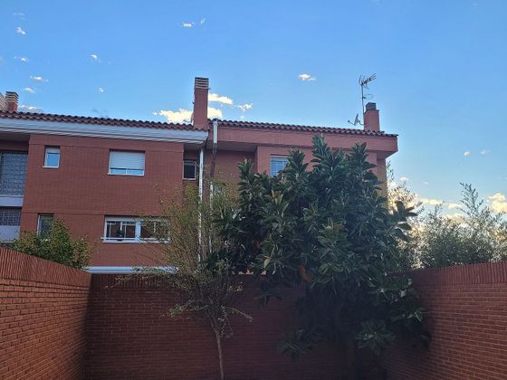 Foto 1 de Casa en venda a Casc Antic - Nou Cambrils de 4 habitacions amb terrassa i garatge