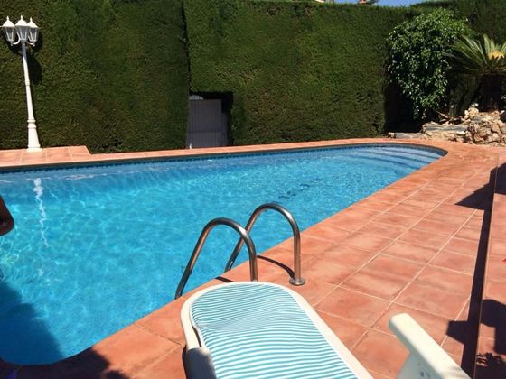 Foto 2 de Xalet en venda a Vilafortuny - Cap de Sant Pere de 6 habitacions amb terrassa i piscina