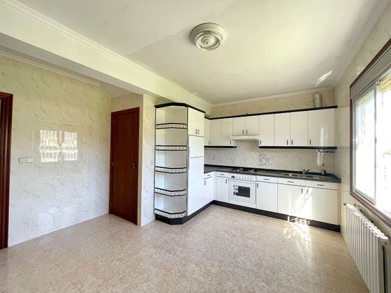 Foto 1 de Xalet en venda a Coristanco de 6 habitacions amb terrassa i garatge