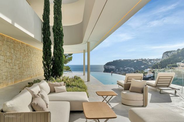 Foto 1 de Casa en lloguer a Balcón al Mar-Cap Martí de 4 habitacions amb terrassa i piscina