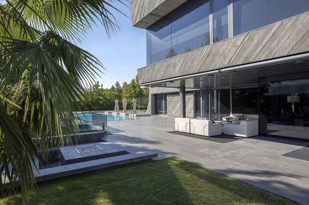 Foto 1 de Xalet en venda a avenida De Valdemarín de 7 habitacions amb terrassa i piscina