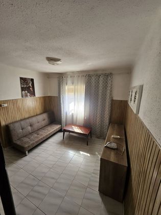 Foto 1 de Dúplex en lloguer a avenida Del Pino Santo de 3 habitacions amb mobles i balcó
