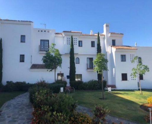 Foto 1 de Pis en venda a urbanización Resid Mirabella de 2 habitacions amb terrassa i piscina