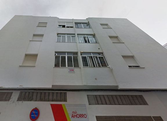 Foto 1 de Venta de piso en calle Luis Braille de 3 habitaciones y 94 m²