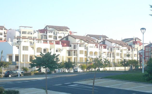 Foto 1 de Pis en venda a calle Gonzalo de Berceo de 2 habitacions amb terrassa i piscina