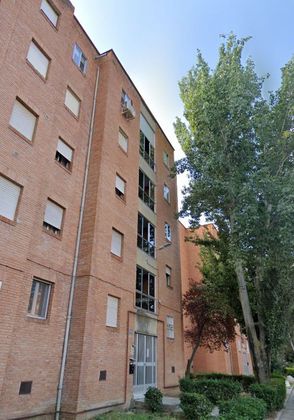 Foto 2 de Pis en venda a calle Brianda de Mendoza y Luna de 3 habitacions i 71 m²