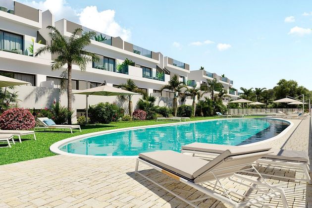 Foto 1 de Dúplex en venda a Torrelamata - La Mata de 2 habitacions amb terrassa i piscina