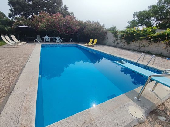 Foto 2 de Xalet en venda a urbanización Serrranillos Playa de 5 habitacions amb piscina i garatge