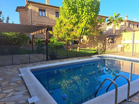 Foto 1 de Casa en venda a calle Urb Prado del Arca de 5 habitacions amb terrassa i piscina