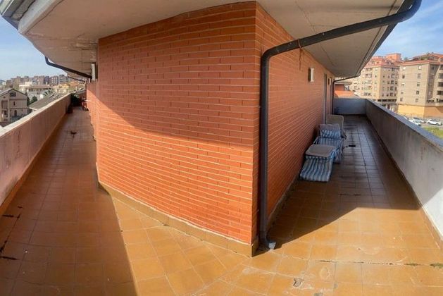 Foto 1 de Àtic en venda a avenida De la Constitución de 4 habitacions amb terrassa i piscina