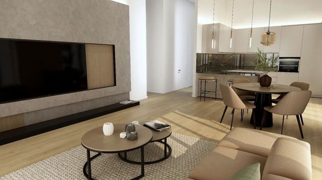 Foto 2 de Venta de piso en Centro - Alicante de 3 habitaciones con aire acondicionado y calefacción