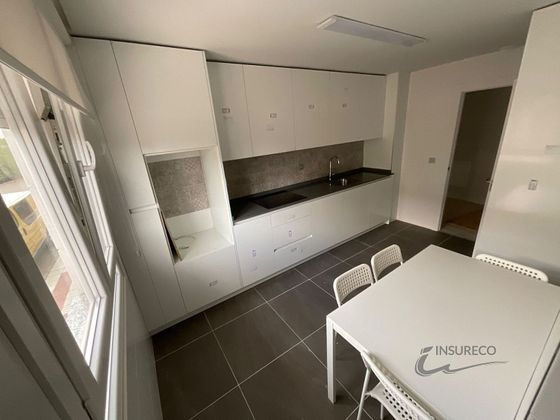 Foto 2 de Pis en venda a Villaquilambre de 2 habitacions amb terrassa i garatge