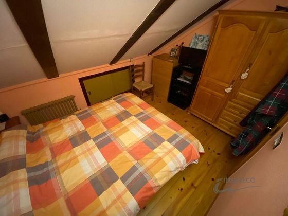 Foto 2 de Casa en venda a Puebla de Lillo de 3 habitacions amb garatge i calefacció